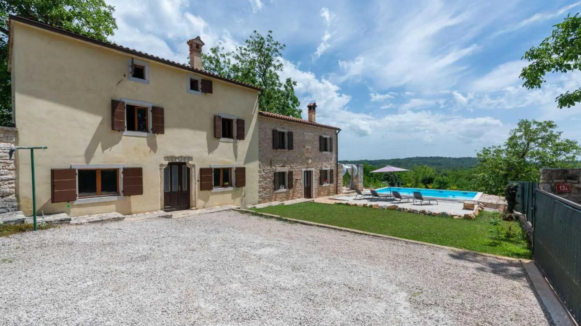Holiday House With Private Pool Villa Ladybug Milotski Breg Croatia