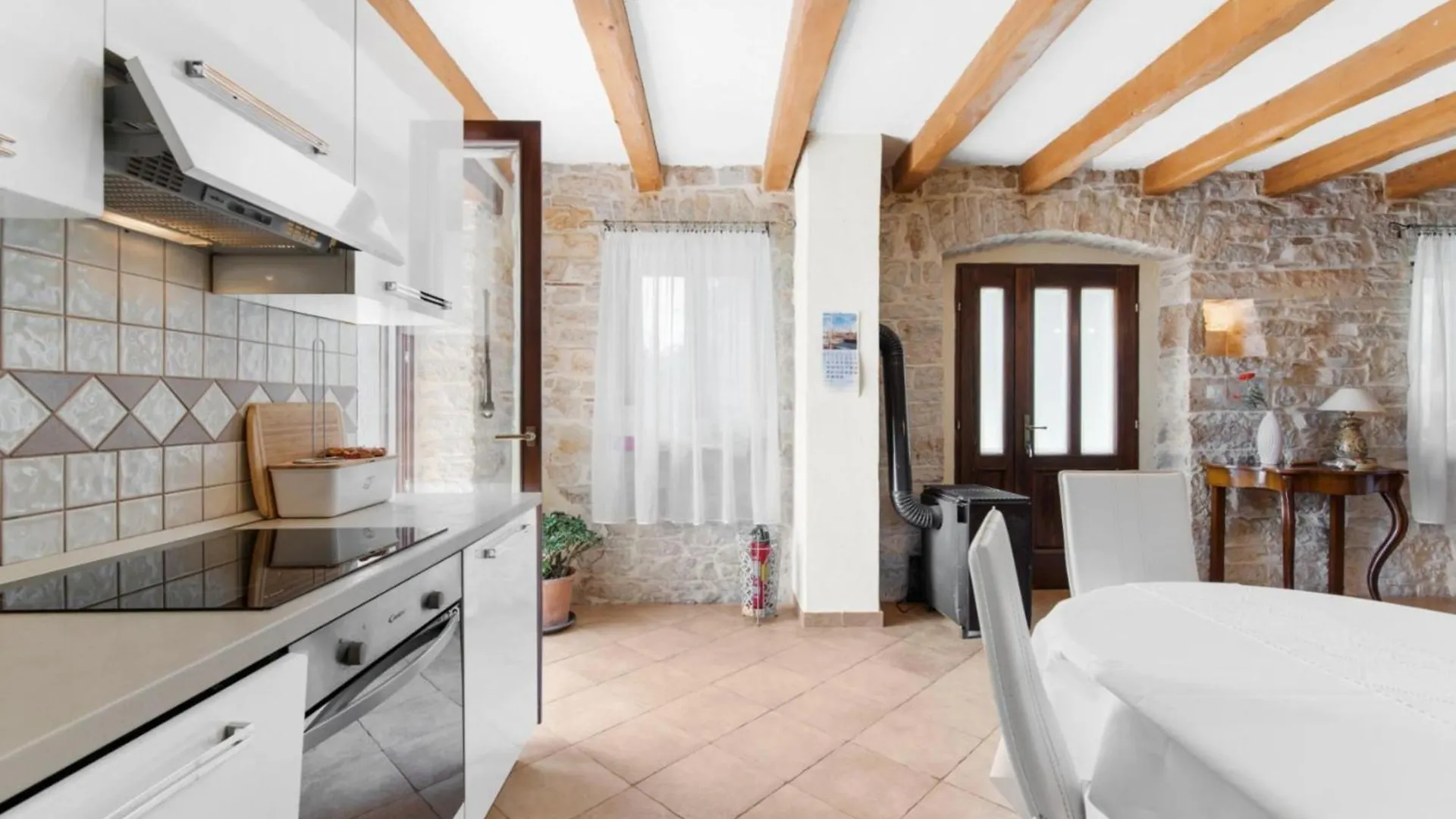 Holiday House With Private Pool Villa Ladybug Milotski Breg